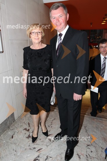 ... in Boris Kopitar, TV voditeljViktorji 2011, rdeča preproga in VIP dogajanje