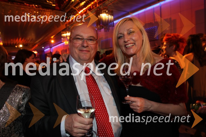 Gojmir Lešnjak - Gojc in Barbara Volčič LombergarViktorji 2011, rdeča preproga in VIP dogajanje