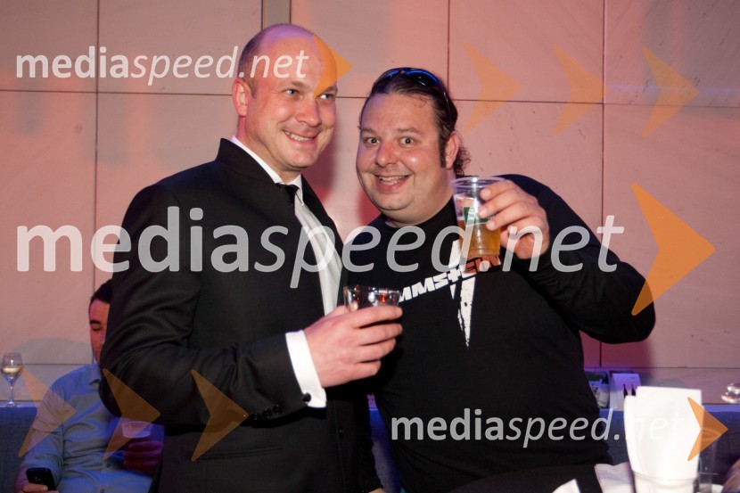 Igor Gajič in Martin Janežič - Buco, bobnarViktorji 2011, rdeča preproga in VIP dogajanje