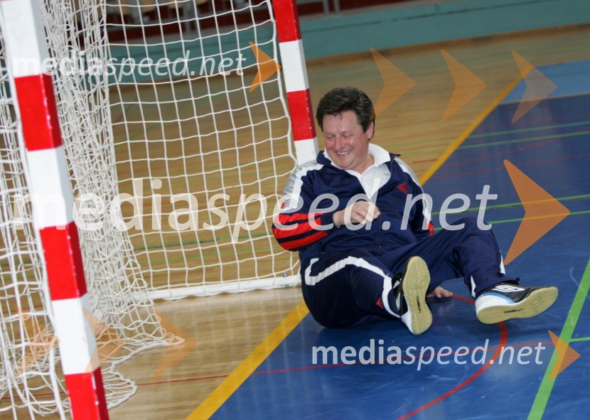 Gregor Pivec, direktor Splošne bolnišnice MariborNogometna tekma -  politiki : gospodarstveniki