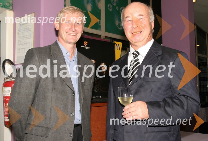 Ljubo Germič, poslanec in Marjan Kosi, direktor Zavoda za šport Športne zveze MariborNogometna tekma -  politiki : gospodarstveniki