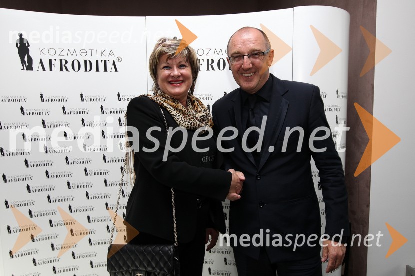 Danica Zorin Mijošek, direktorica in ustanoviteljica podjetja Kozmetika Afrodita ter Brane Krajnik, direktor The Slovenia TimesZaključna prireditev Guest Star 2011 - Izbor tujih osebnosti leta