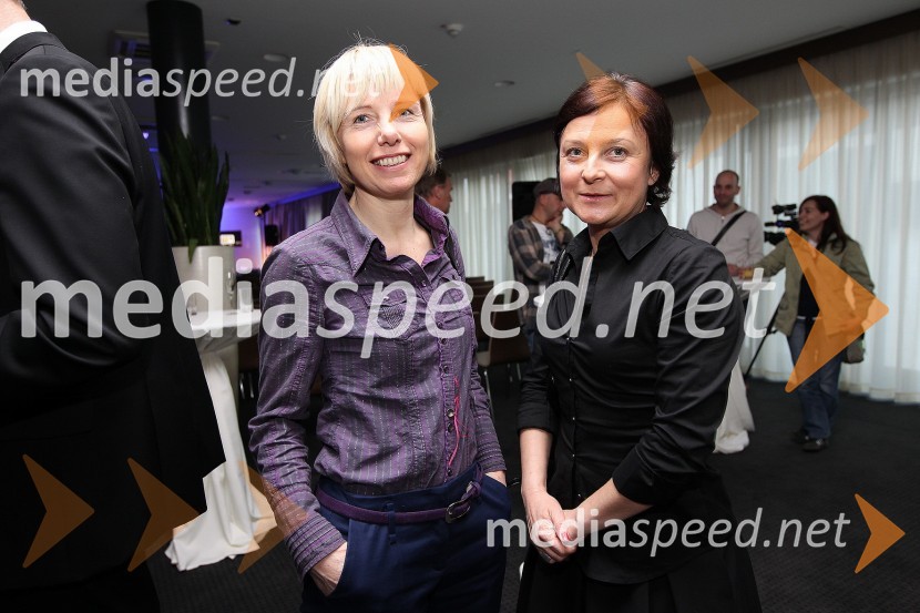 Polonca Komar, poslanka in Bojana Lešnik, IZUMZaključna prireditev Guest Star 2011 - Izbor tujih osebnosti leta