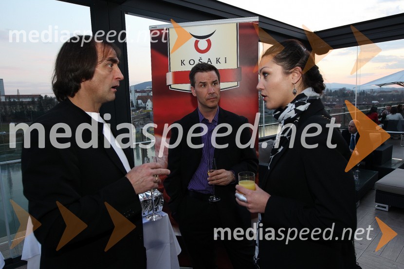 Irek Mukhamedov, umetniški direktor SNG Opera in Balet Ljubljana, Christopher Wurst, kulturni ataše na veleposlaništvu Združenih držav Amerike in ...Zaključna prireditev Guest Star 2011 - Izbor tujih osebnosti leta