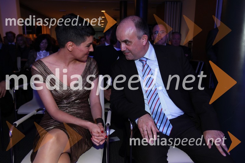 Nadya Zhexembayeva, predavateljica na IEDC Bled in Klaus J. Holeczek, izvršni direktor Odelo SlovenijaZaključna prireditev Guest Star 2011 - Izbor tujih osebnosti leta