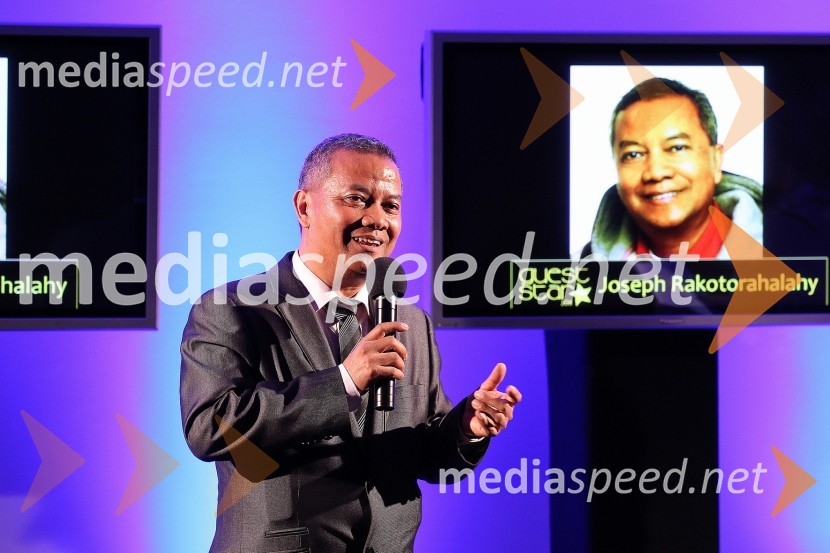 Joseph Rakotorahalahy, glasbenik in pripovedovalec zgodbZaključna prireditev Guest Star 2011 - Izbor tujih osebnosti leta