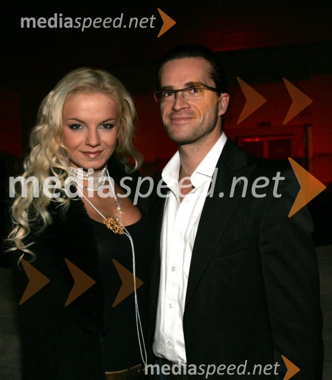 Andrej Škufca, plesalec in Katja Fašink, vizažistka ter stilistkaFemme fatal 2006, izbor revije Eva