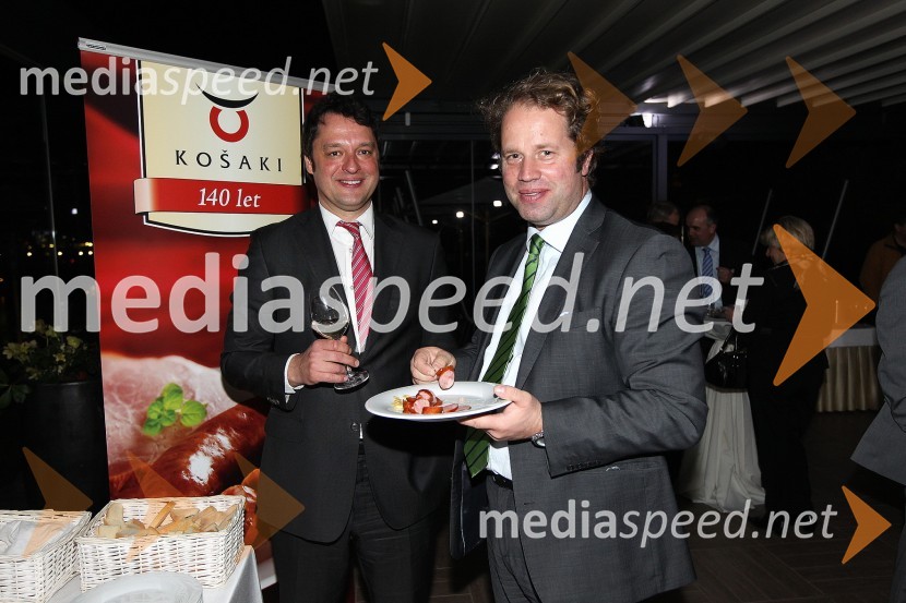 Jaka Repanšek, RePublis; Aleksander KravanjaZaključna prireditev Guest Star 2011 - Izbor tujih osebnosti leta