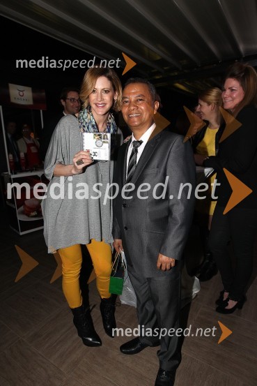 Hannah Mancini, pevka ter Joseph Rakotorahalahy, glasbenik in pripovedovalec zgodbZaključna prireditev Guest Star 2011 - Izbor tujih osebnosti leta