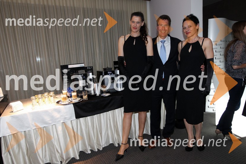 ...; Gerald Schmidt, generalni direktor, BSH Hišni aparati, d.o.o.; ...Zaključna prireditev Guest Star 2011 - Izbor tujih osebnosti leta