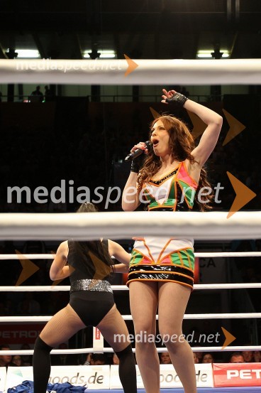 Natalija Verboten, pevkaDejan Zavec vs. Bethuel Uushona, dvoboj za naslov interkontinentalnega prvaka velterske kategorije po različici WBO