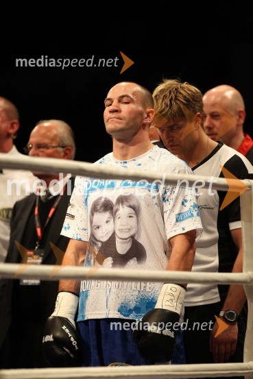Dejan Zavec, interkontinentalni prvak velterske kategorije po različici WBODejan Zavec vs. Bethuel Uushona, dvoboj za naslov interkontinentalnega prvaka velterske kategorije po različici WBO