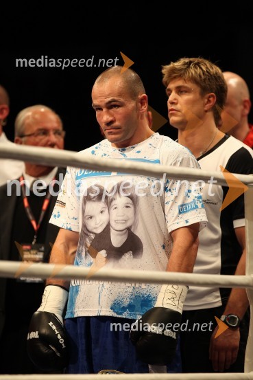Dejan Zavec, interkontinentalni prvak velterske kategorije po različici WBODejan Zavec vs. Bethuel Uushona, dvoboj za naslov interkontinentalnega prvaka velterske kategorije po različici WBO