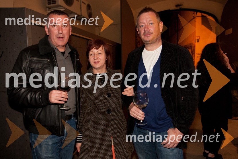 Ivica Buljan, režiser, Diana Koloini, dramaturginja in Robert Waltl, direktor Mini teatraKurba, predpremiera predstave