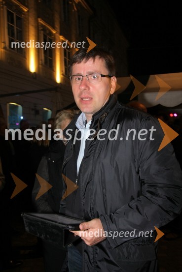 	Jani Möderndorfer, poslanec stranke Pozitivna SlovenijaZoran Janković je znova postal župan Ljubljane