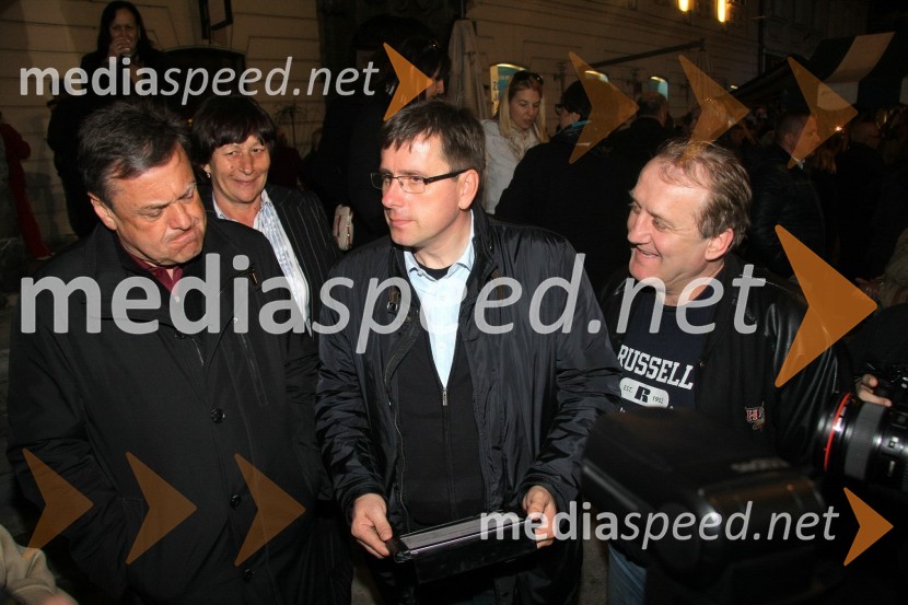 	Zoran Janković, župan Mestne občine Ljubljana, Jani Möderndorfer, poslanec stranke Pozitivna Slovenija in ...Zoran Janković je znova postal župan Ljubljane