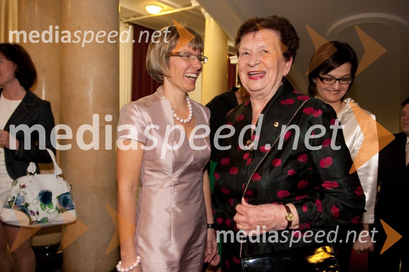 Vera Aljančič Falež, članica uprave Mercatorja, predsednica Lions kluba Viva in Nuša Kerševan, nekdanja županja Mestne občine LjubljanaDobrodelni dogodek Lions kluba Viva