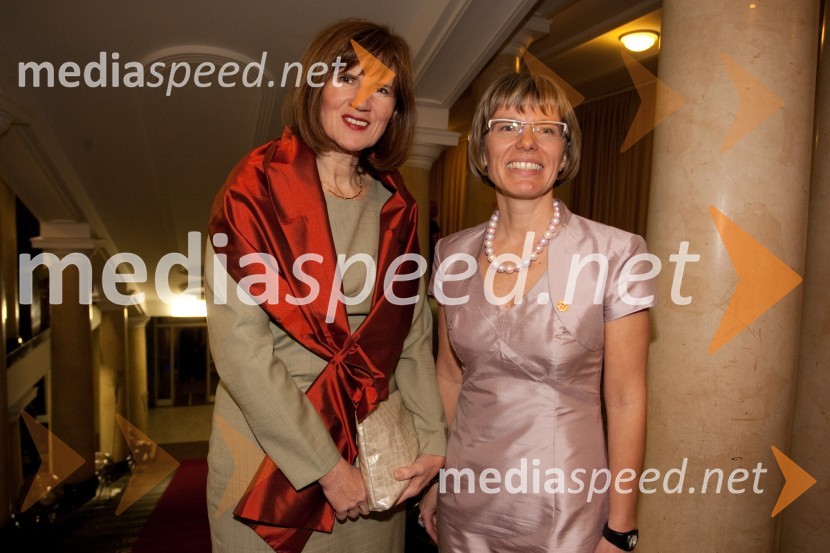 Majda Kuzma in Vera Aljančič Falež, članica uprave Mercatorja, predsednica Lions kluba VivaDobrodelni dogodek Lions kluba Viva