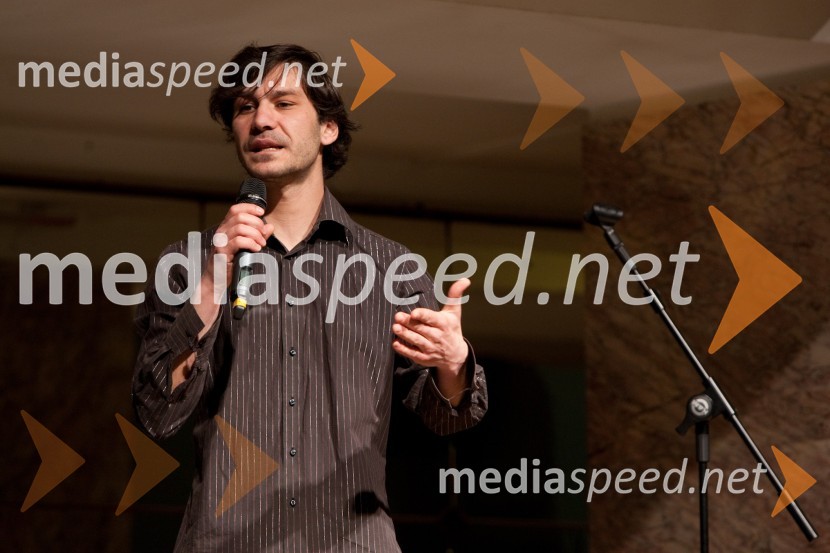 Dušan Tomić, stand up komikDobrodelni dogodek Lions kluba Viva