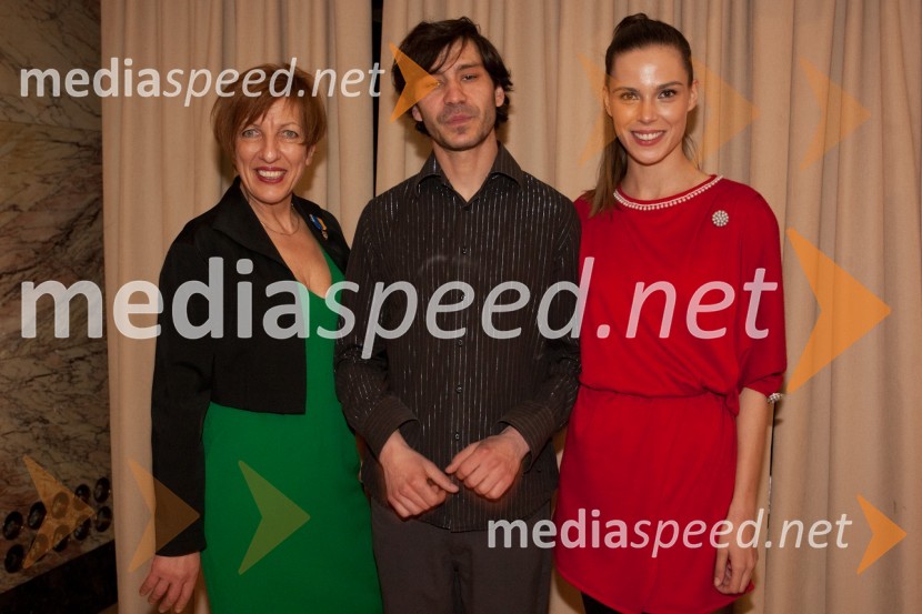 Viktorija Potočnik, nekdanja županja Mestne občine Ljubljana, Dušan Tomić, stand up komik in Ula Furlan, voditeljicaDobrodelni dogodek Lions kluba Viva