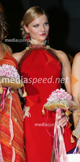 Eva Moškon, pevkaFemme fatal 2006, izbor revije Eva