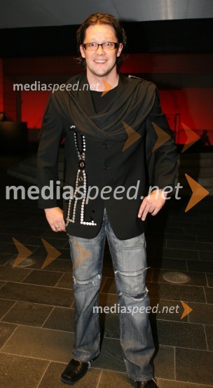 Boštjan Kljun, voditelj oddaje E+ na Kanalu AFemme fatal 2006, izbor revije Eva