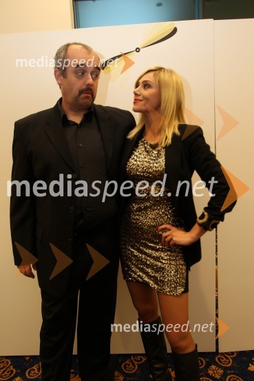 Boštjan Napotnik in Katarina Čas, voditelja prireditveSOF - Slovenski oglaševalski festival, podelitev priznanj in zaključna zabava
