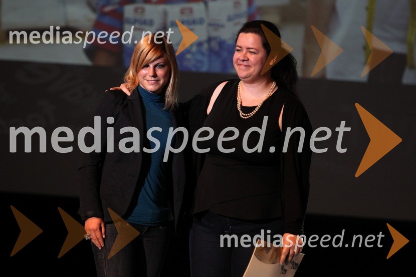 Špela Zupanc, vodja medijskih projektov sonce.net in ...SOF - Slovenski oglaševalski festival, podelitev priznanj in zaključna zabava