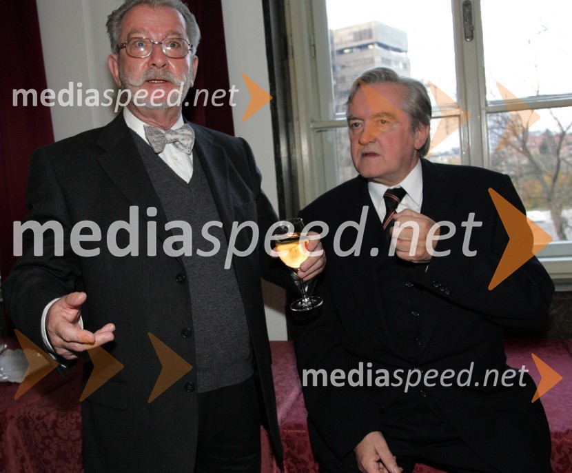 Črt Škodlar, nekdanji dobitnik Ježkove nagrade in Jože HudečekPodelitev Ježkove nagrade 2006