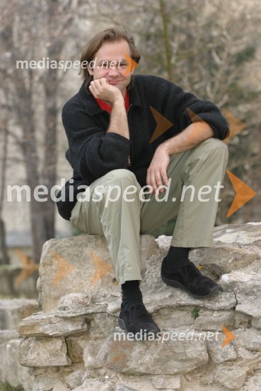 Igralec in glasbenik Jure IvanušičJure Ivanušič