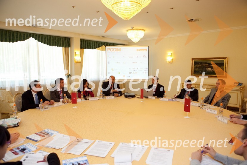 Konferenca Podim 2012, 1. dan