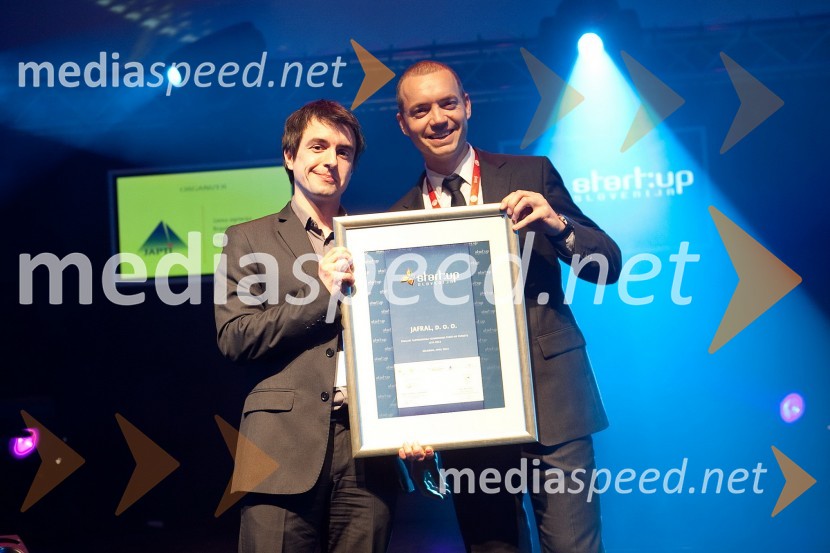 Franc Smrekar, direktor podjetja Jafral in Urban Lapajne, Tovarna podjemovKonferenca Podim 2012, 1. dan