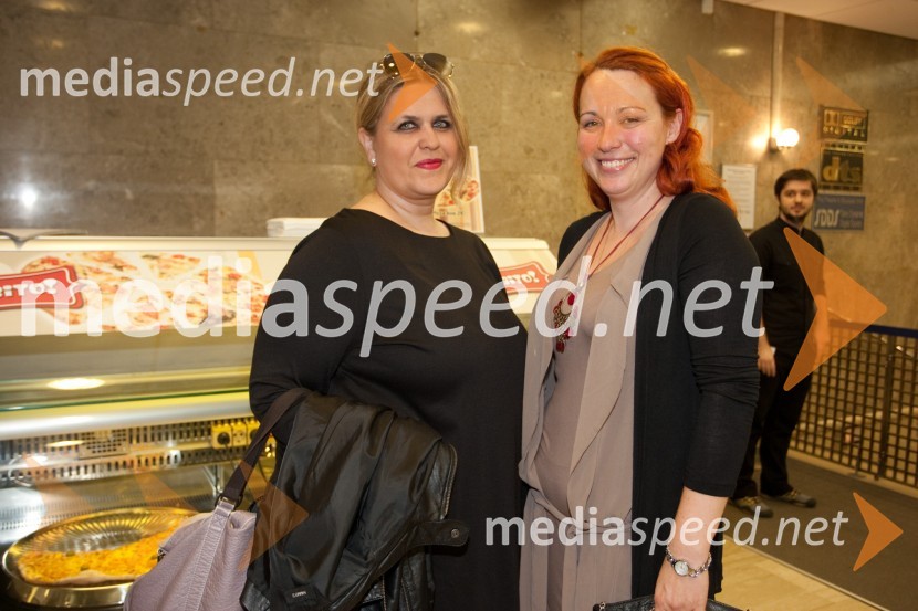 Sandra Bratuša in Maruša Komac, NamaEksotični hotel Marigold, premiera filma