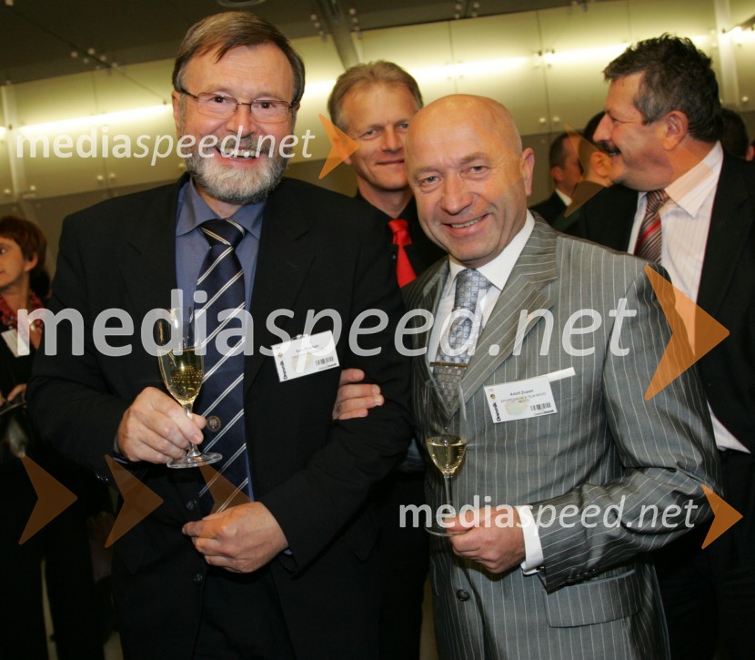 Dr. Ivan Rozman, rektor Univerze v Mariboru in Adolf Zupan, predsednik uprave Zavarovalnica TiliaGazela 2006, finale