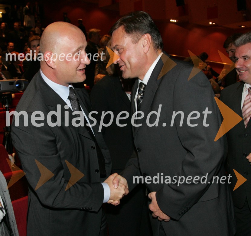 Matjaž Gantar, direktor KD group in Zoran JankovićGazela 2006, finale