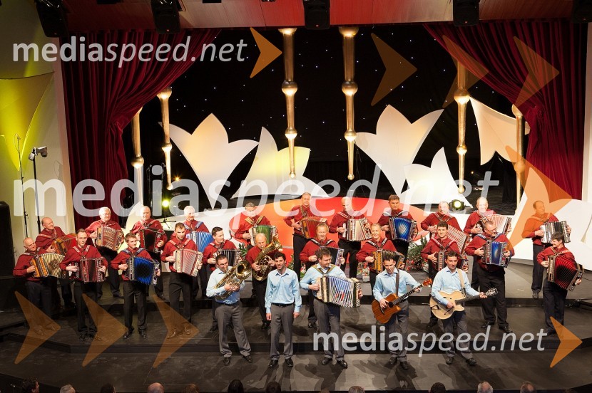 Harmonikarski orkester Barbara in ansambel SpevFestival polka in valček 2012