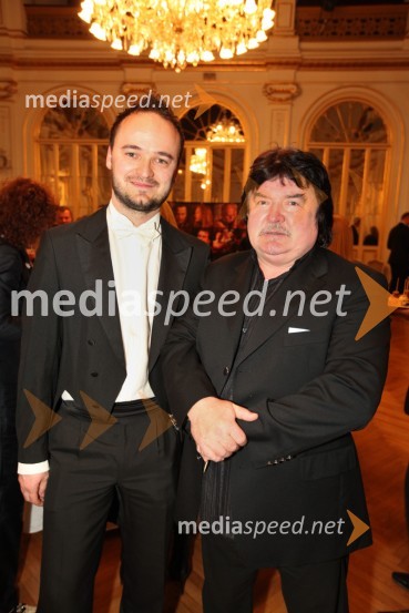 Andrej Feguš, Kvartet Feguš in Janez Lotrič, operni pevecPrenos opere Traviata iz Metropolitanske opere v New Yorku