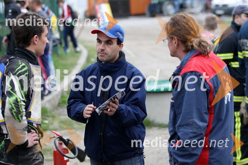 Žiga Radkovič (AMD Krško), Izak Šantej in Jože RadkovičSpeedway Državno prvenstvo posameznikov Slovenije in Hrvaške - 1. dirka