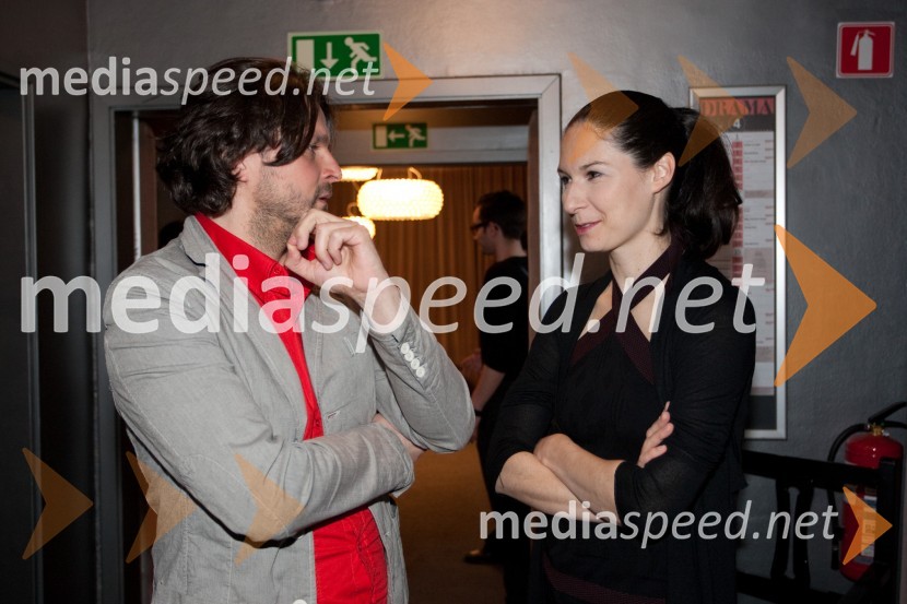 Peter Sotošek Štular, v.d. direktorja SNG Drama in Špela Zorn, vodja programa v SNG DramaRdeča, premiera v SNG Drama Ljubljana