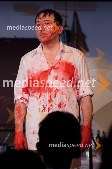 Gregor Bakovič, igralecRdeča, premiera v SNG Drama Ljubljana
