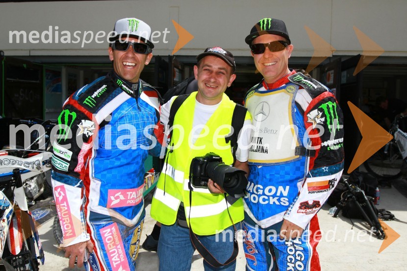 Greg Hancock (ZDA), Dragan Višnjić- Dragec, fotograf, Billy Hamill (ZDA)Speedway World Cup 2012, kvalifikacije, 2. dirka