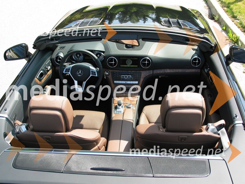 Mercedes-Benz novi razred SLMercedes-Benz SL 2012, slovenska predstavitev