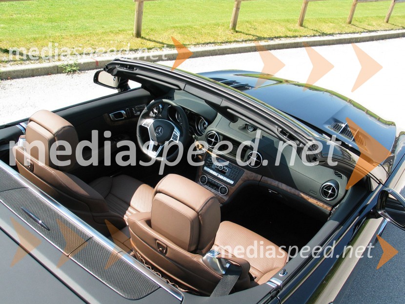 Mercedes-Benz novi razred SLMercedes-Benz SL 2012, slovenska predstavitev