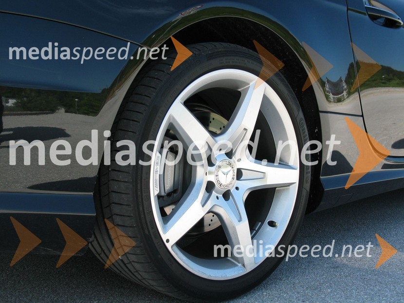 Mercedes-Benz novi razred SLMercedes-Benz SL 2012, slovenska predstavitev