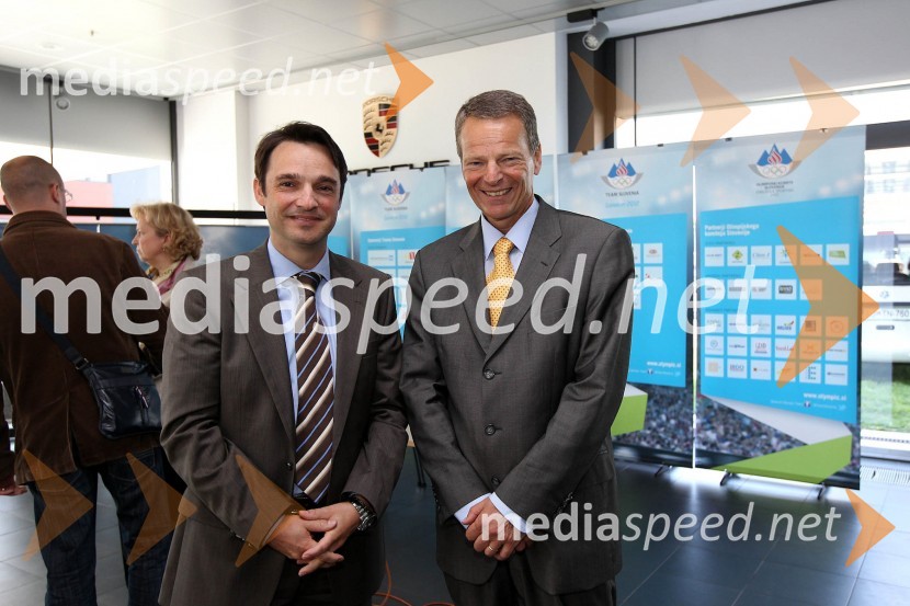 Danilo Ferjančič, generalni direktor Porsche Slovenija d.o.o., Tone Jagodic, generalni sekretar Olimpijskega komiteja SlovenijeNovinarski klub z OKS in Porsche Slovenija