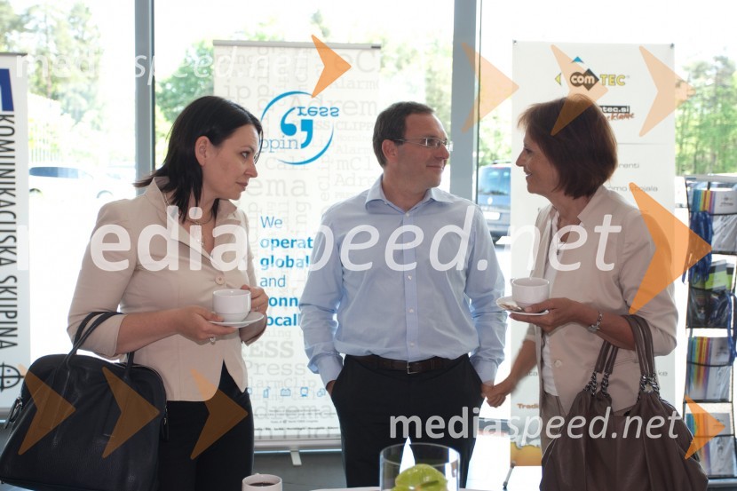 Gordana Drecun Mithans, Tomaž Mihelin Ritlop, SPEM in Andreja Kračun, Koraki za KorakceLSPR: Vsak je svojega nastopa krojač