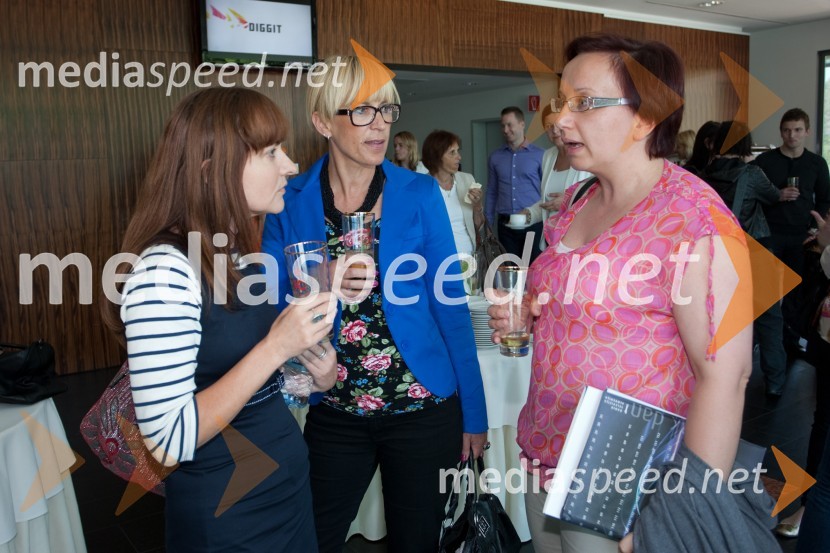Marija Miličevič in Alenka Mervič, Večer in Sabrina Povšič, RTV SlovenijaLSPR: Vsak je svojega nastopa krojač
