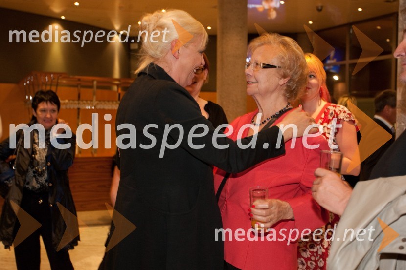 Neda Rusjan Bric, igralka, režiserka z mamoTantadruj, podelitev nagrad Primorskih gledališč