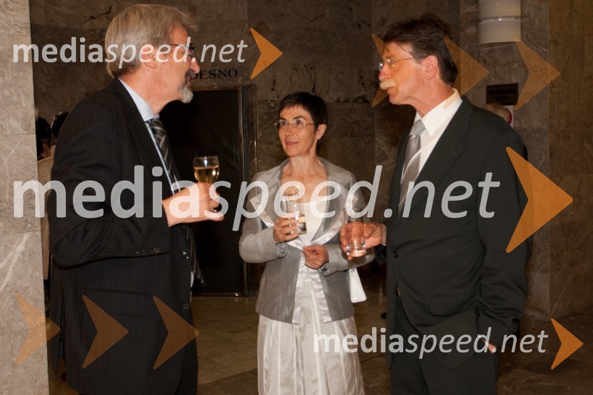 Zorko Pelikan, Jasna Čuk, zdravnica in soprog Jožko Čuk, direktor SNG Nova GoricaTantadruj, podelitev nagrad Primorskih gledališč