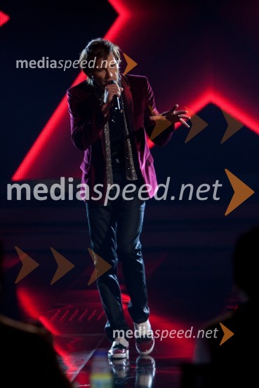 Matija JahnX Factor, prva oddaja v živo